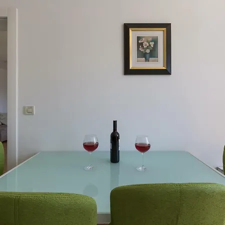 Appartement Pavic - Private Parking Zadar