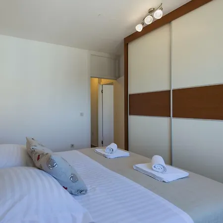 Appartement Pavic - Private Parking Zadar