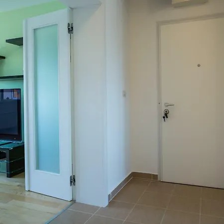 Pavic - Private Parking Zadar