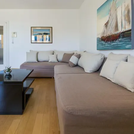 Pavic - Private Parking 자다르