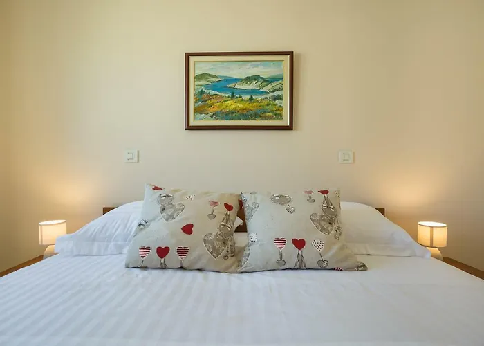 Pavic - Private Parking Lejlighed